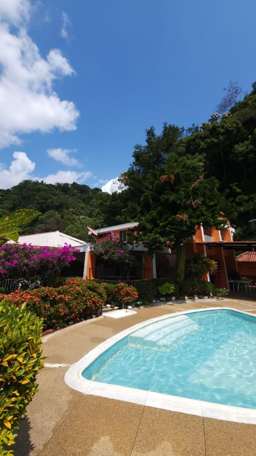 Balneario Chorillano Hotel Bavaria Exterior photo